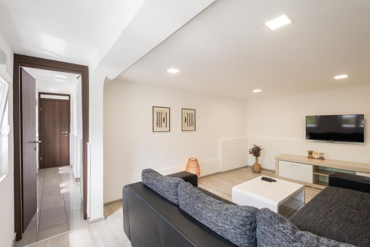 Apartment N&T プーラ エクステリア 写真